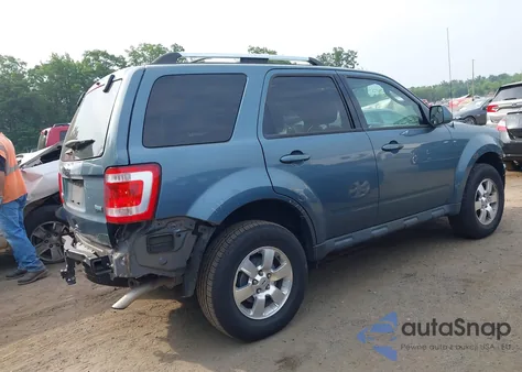 2011 Ford Escape Limited z USA, uszkodzony, nr VIN 1FMCU0EG3BKC02633